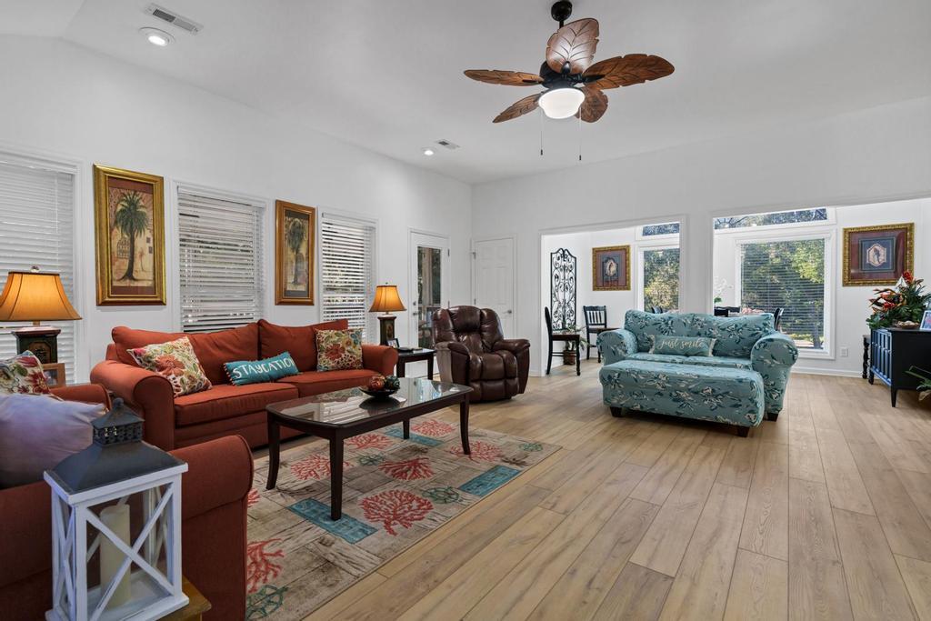 8838 Palmetto Road