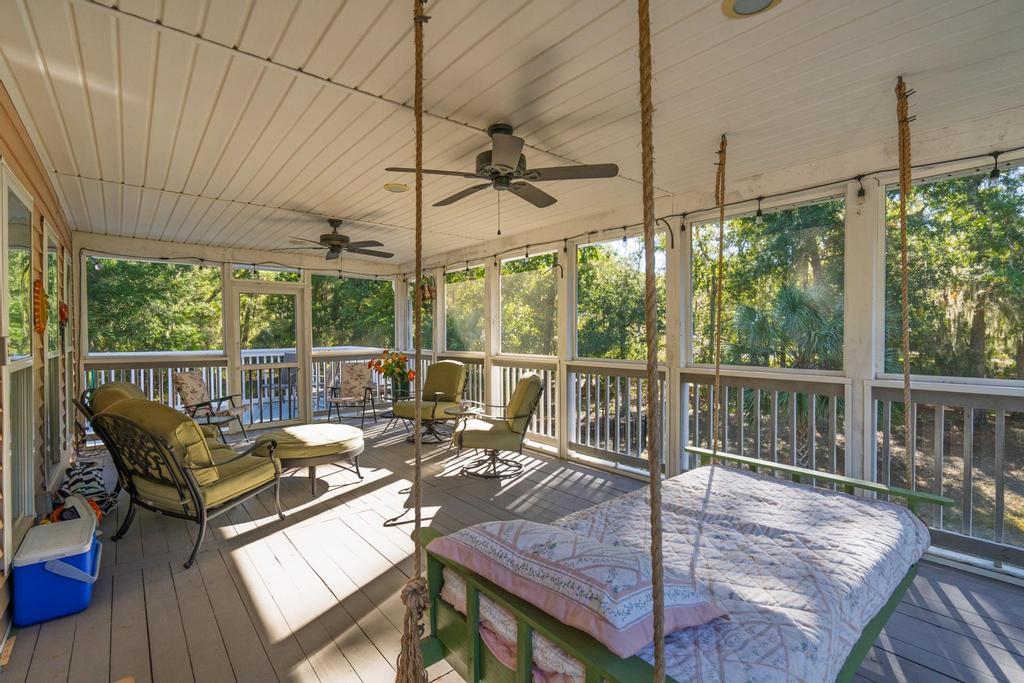 8838 Palmetto Road