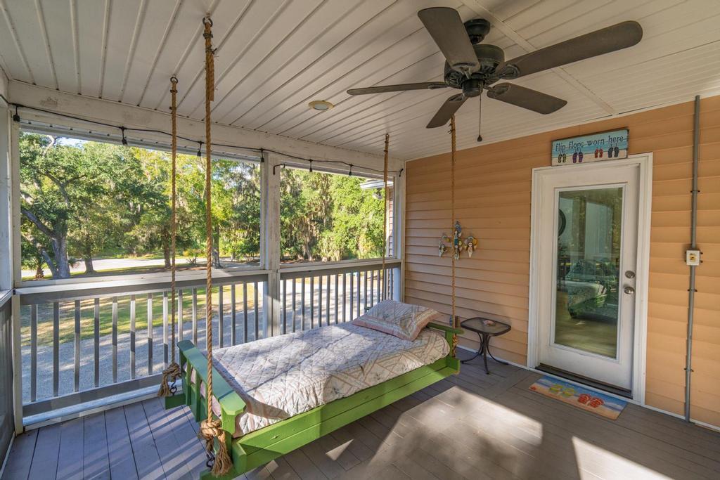 8838 Palmetto Road