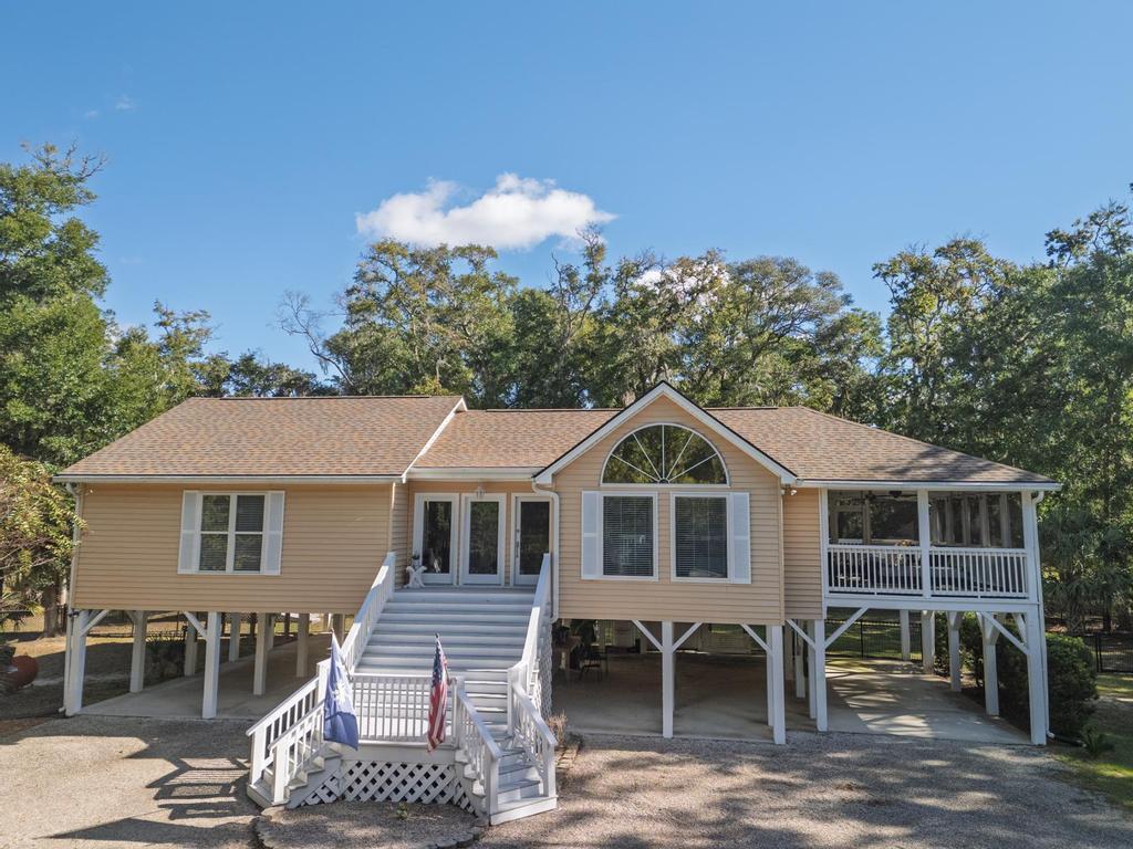 8838 Palmetto Road