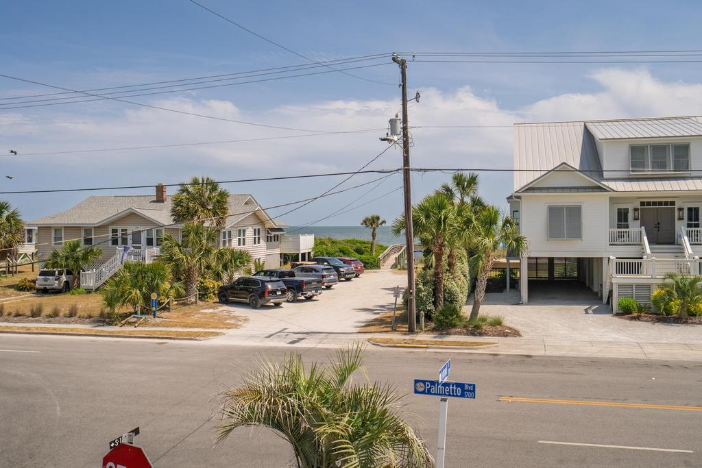 1701 A Palmetto Boulevard