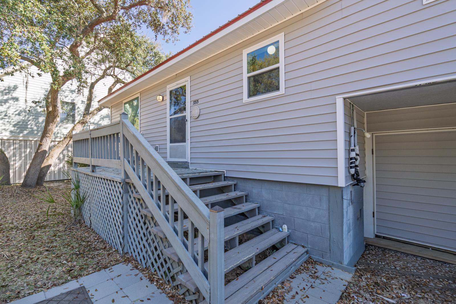 3313 Myrtle Street