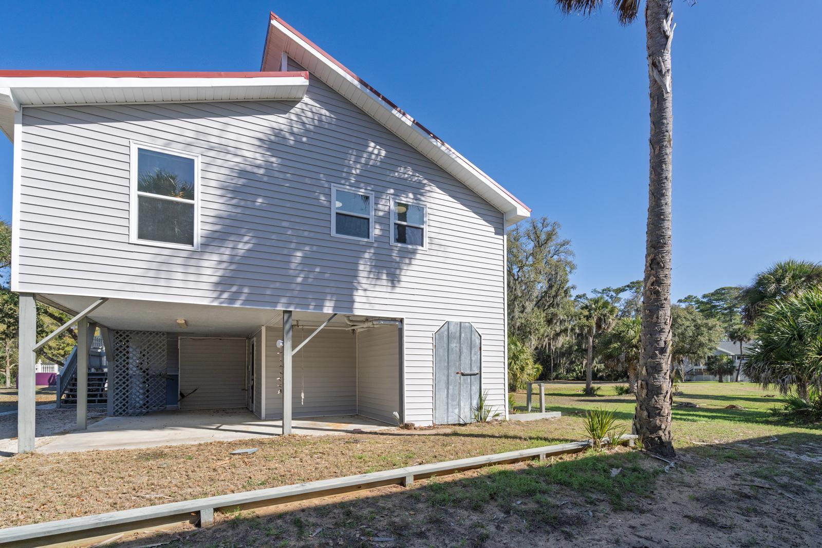 3313 Myrtle Street