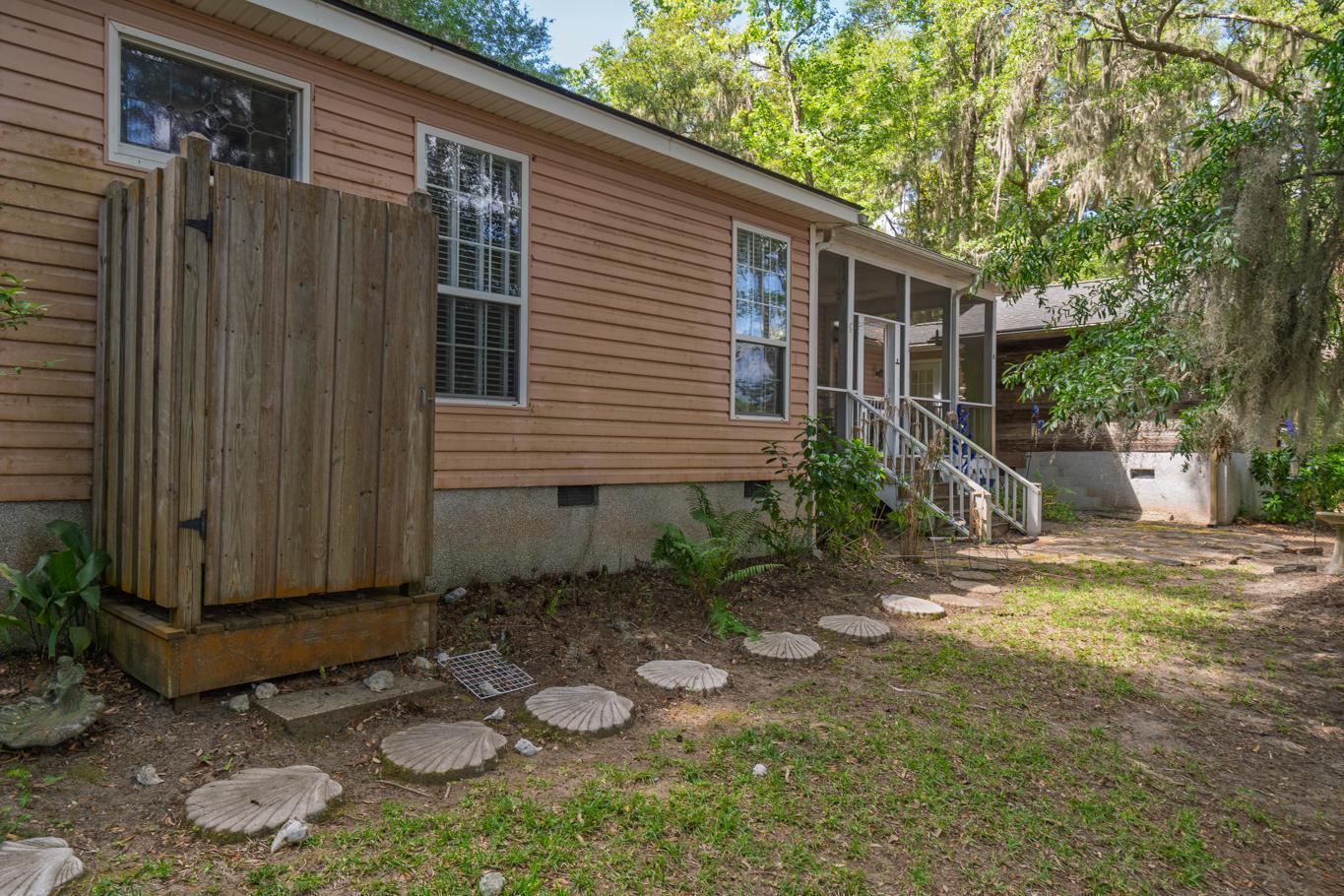 8362 Chisolm Plantation Road