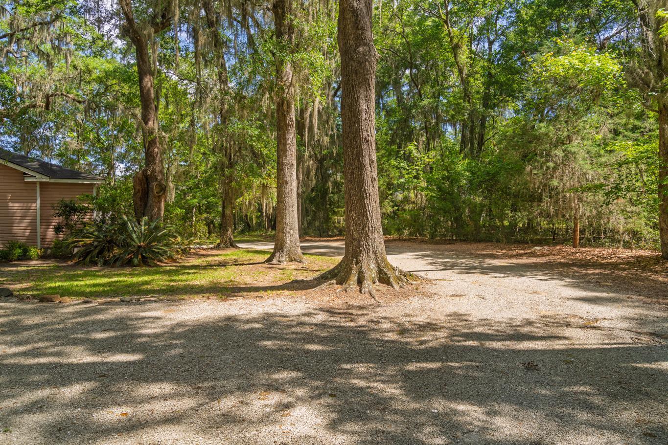 8362 Chisolm Plantation Road