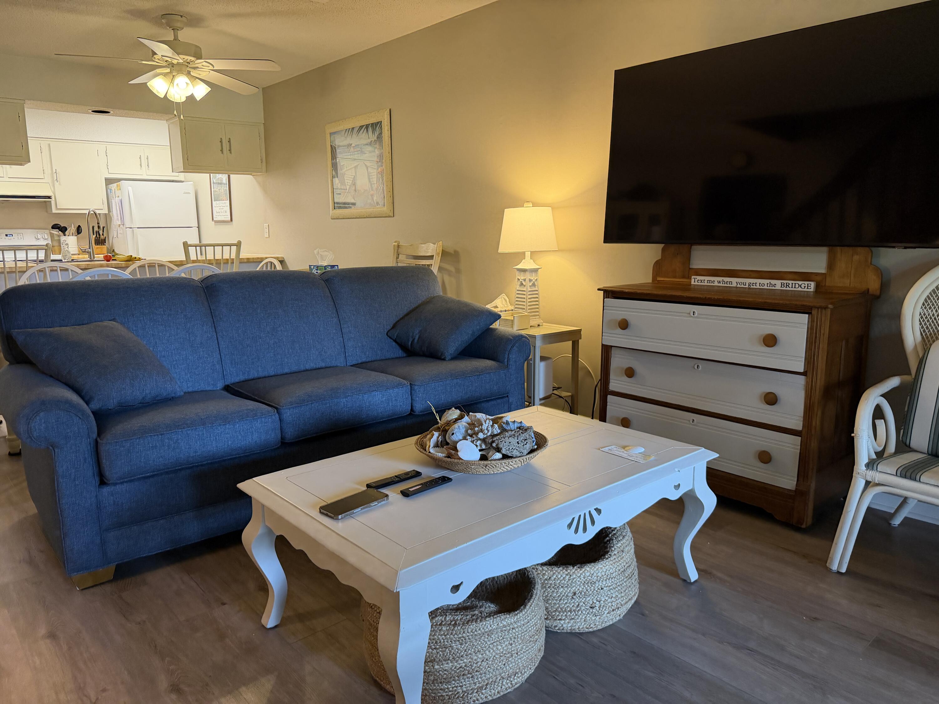 841 Club Cottage # 4 Unit: Share #4