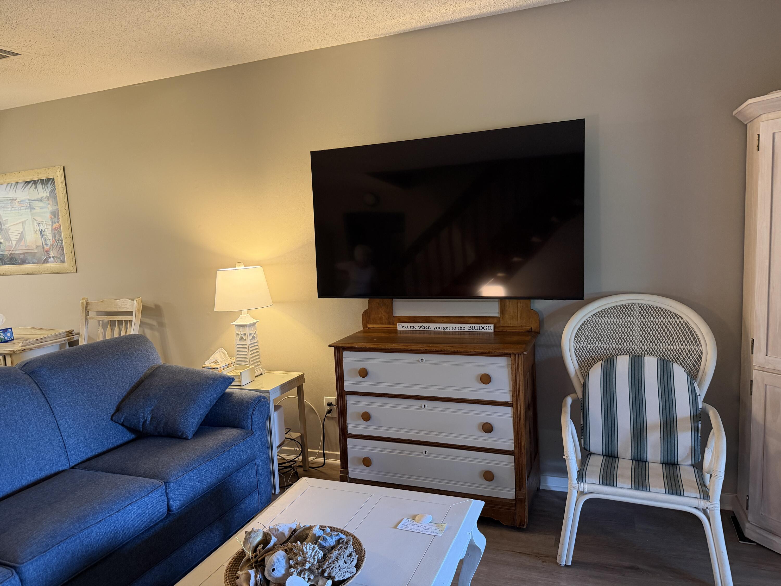 841 Club Cottage # 4 Unit: Share #4