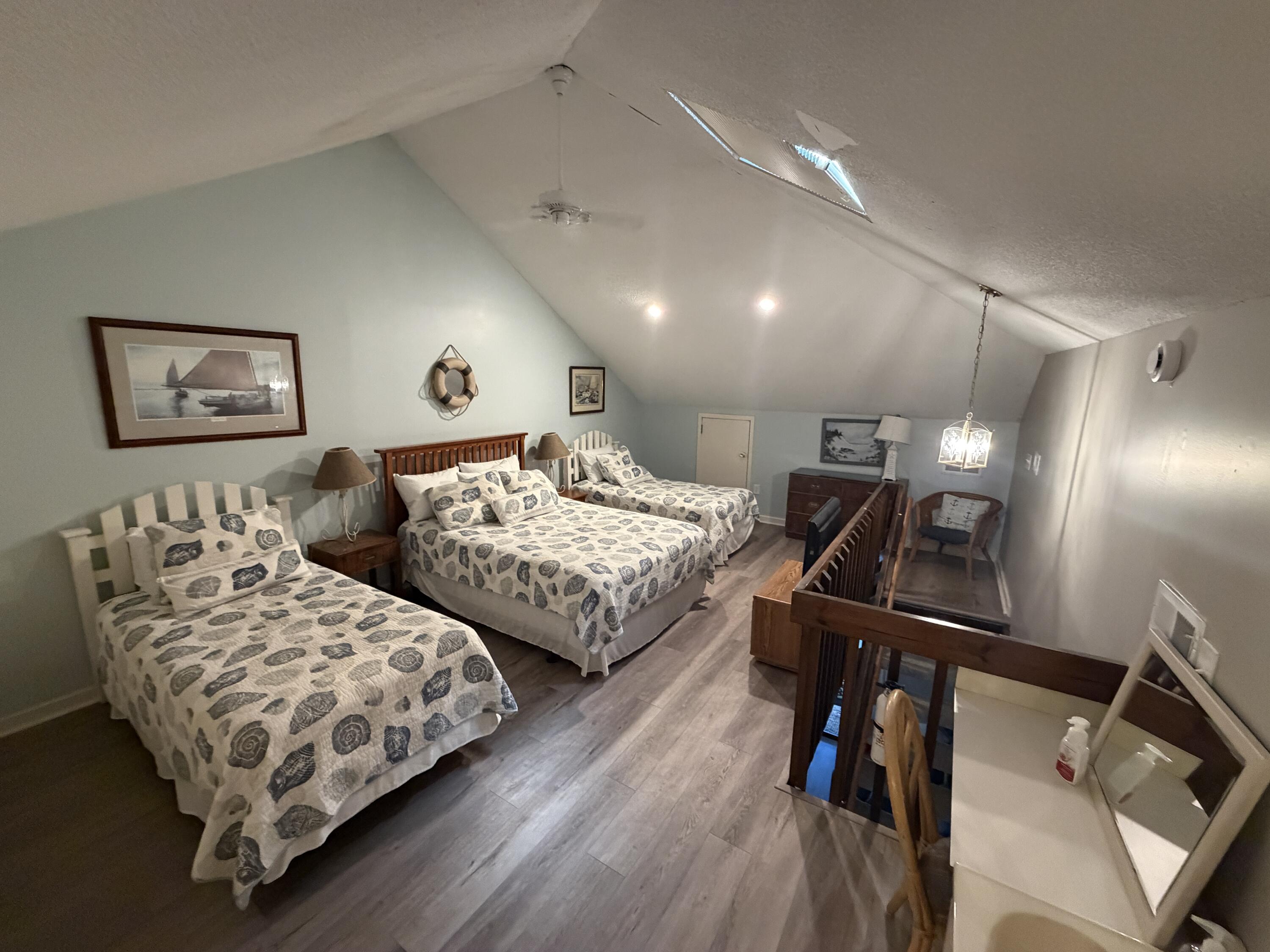 841 Club Cottage # 4 Unit: Share #4