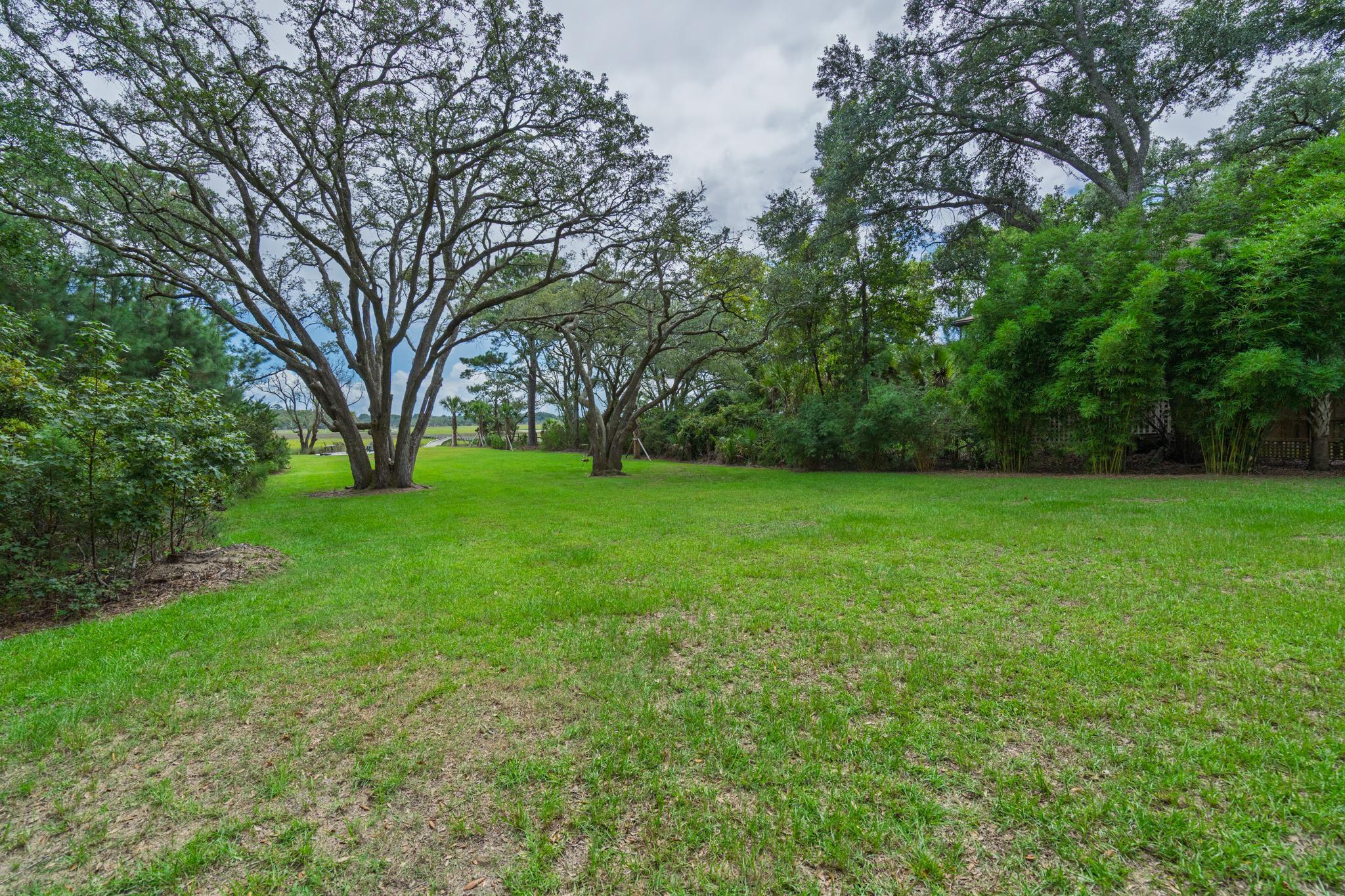 8775 Peters Point Road