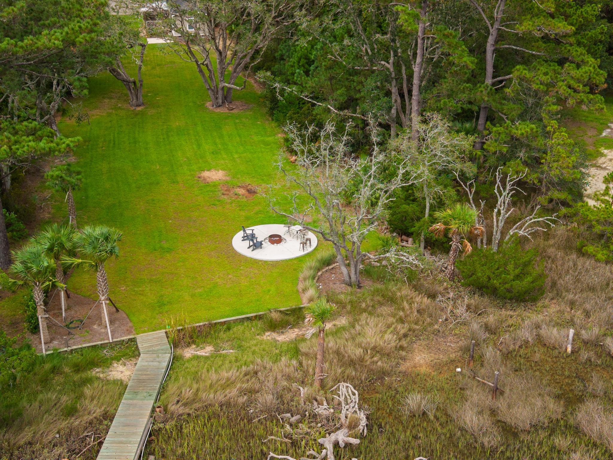 8775 Peters Point Road