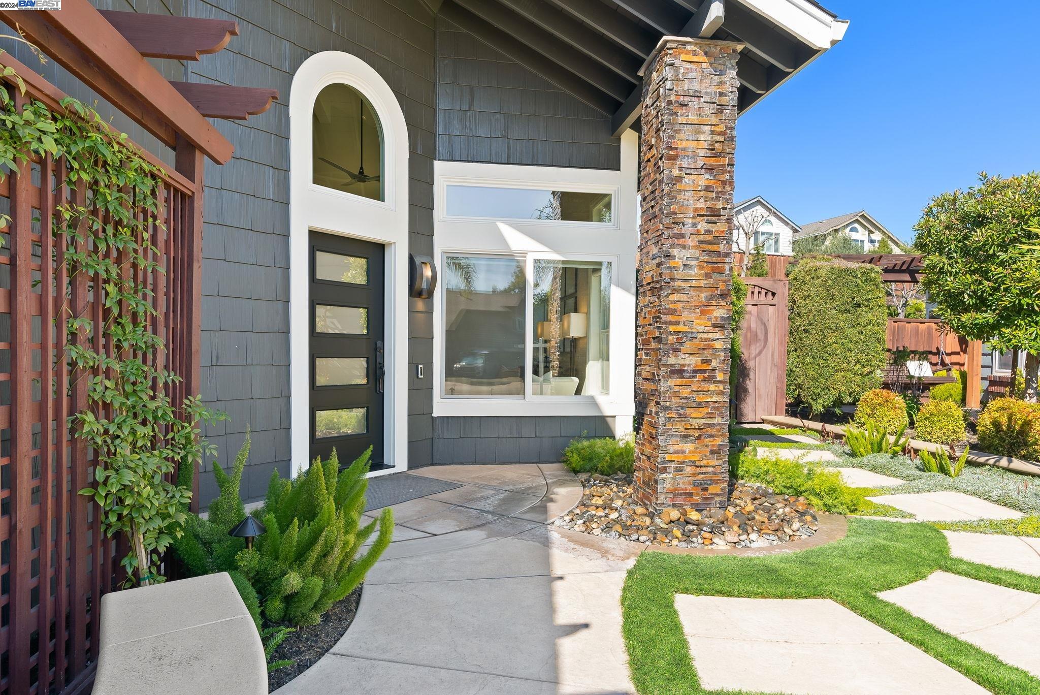 7790 Squirrel Creek Cir