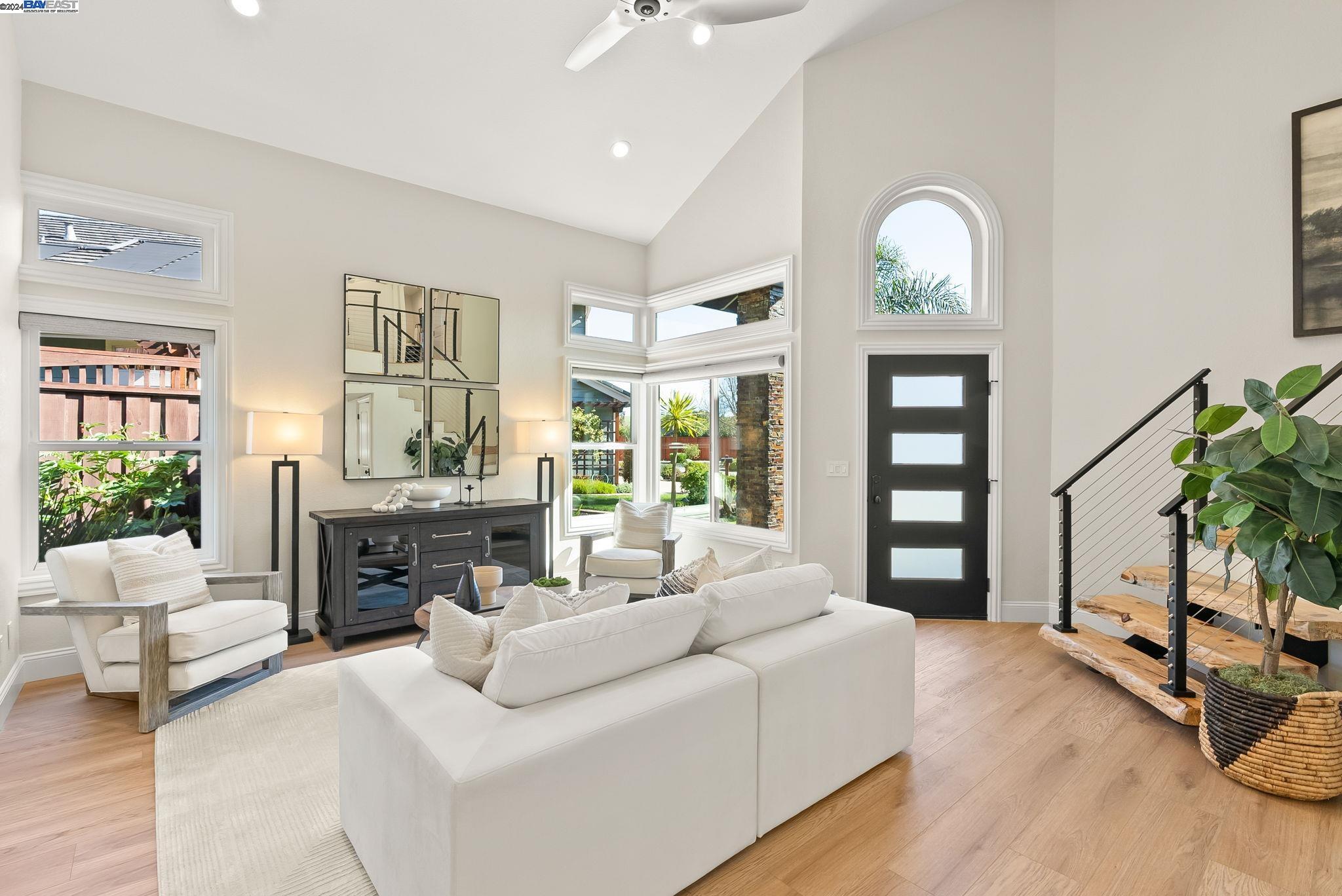 7790 Squirrel Creek Cir