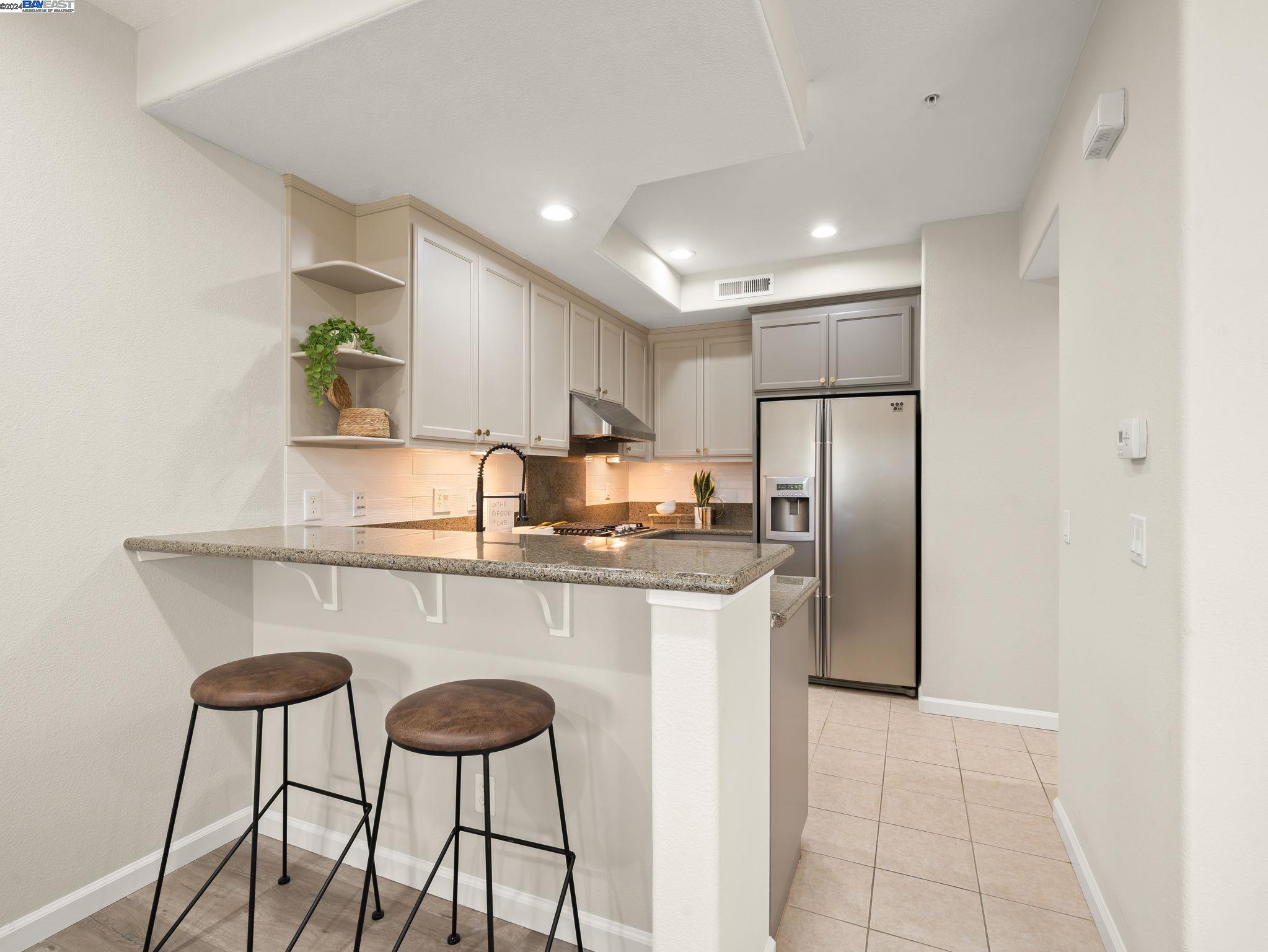 2559 Riparian Ct