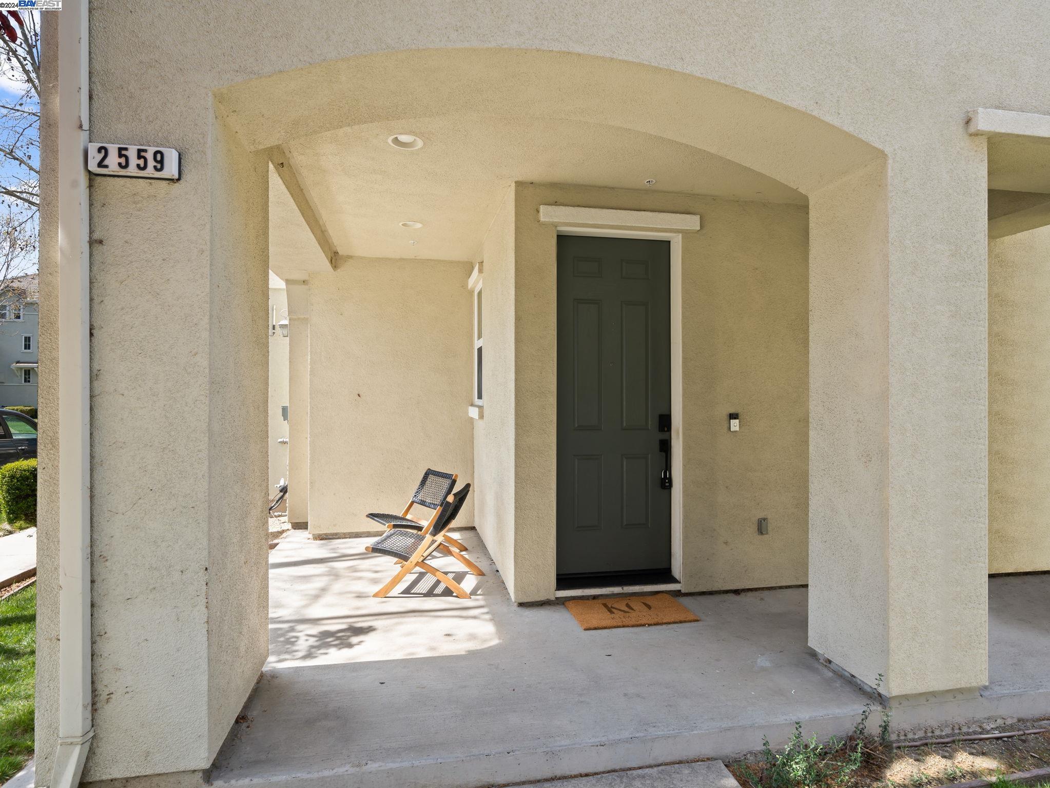 2559 Riparian Ct