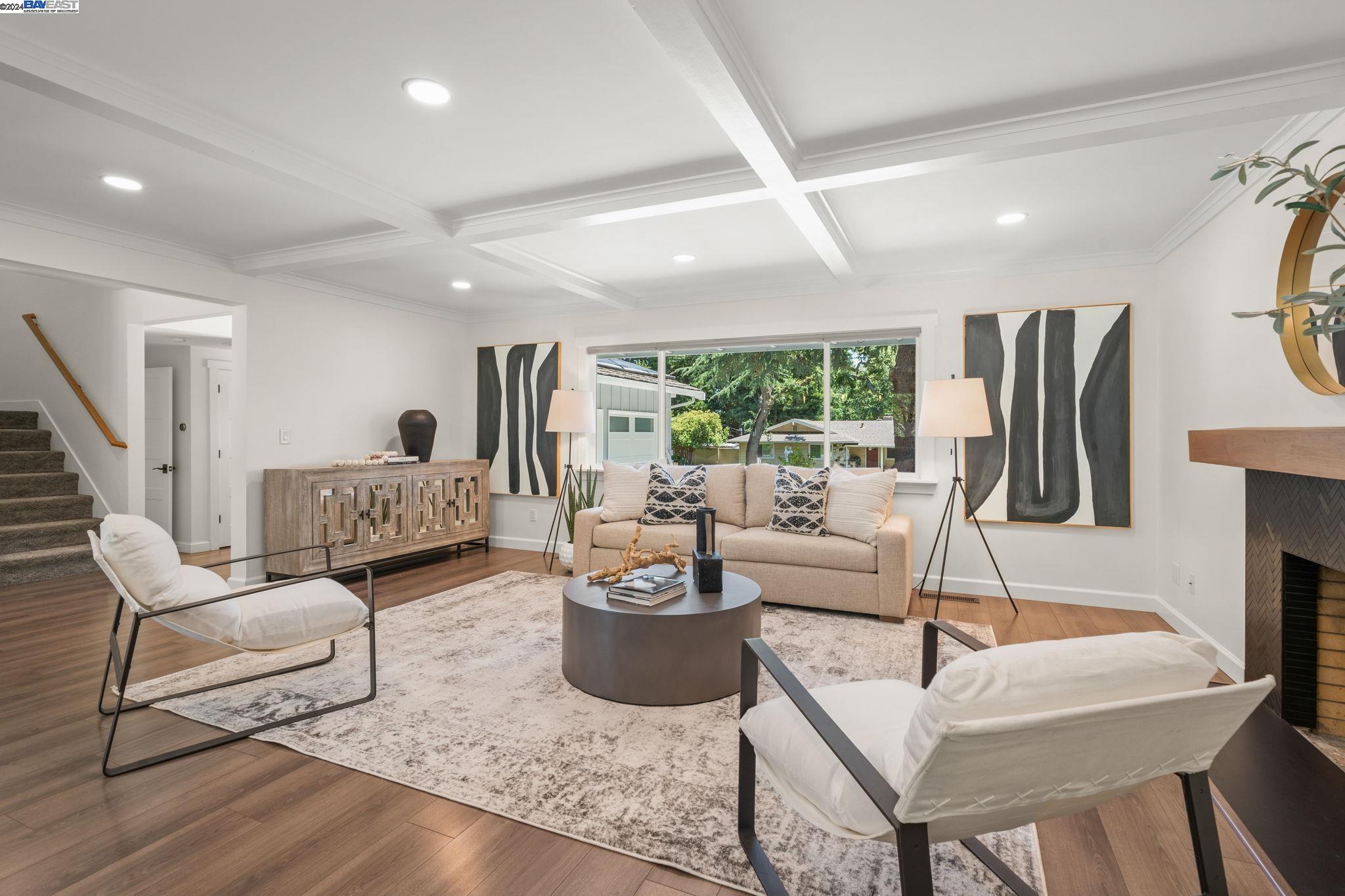 1065 Ocho Rios Dr