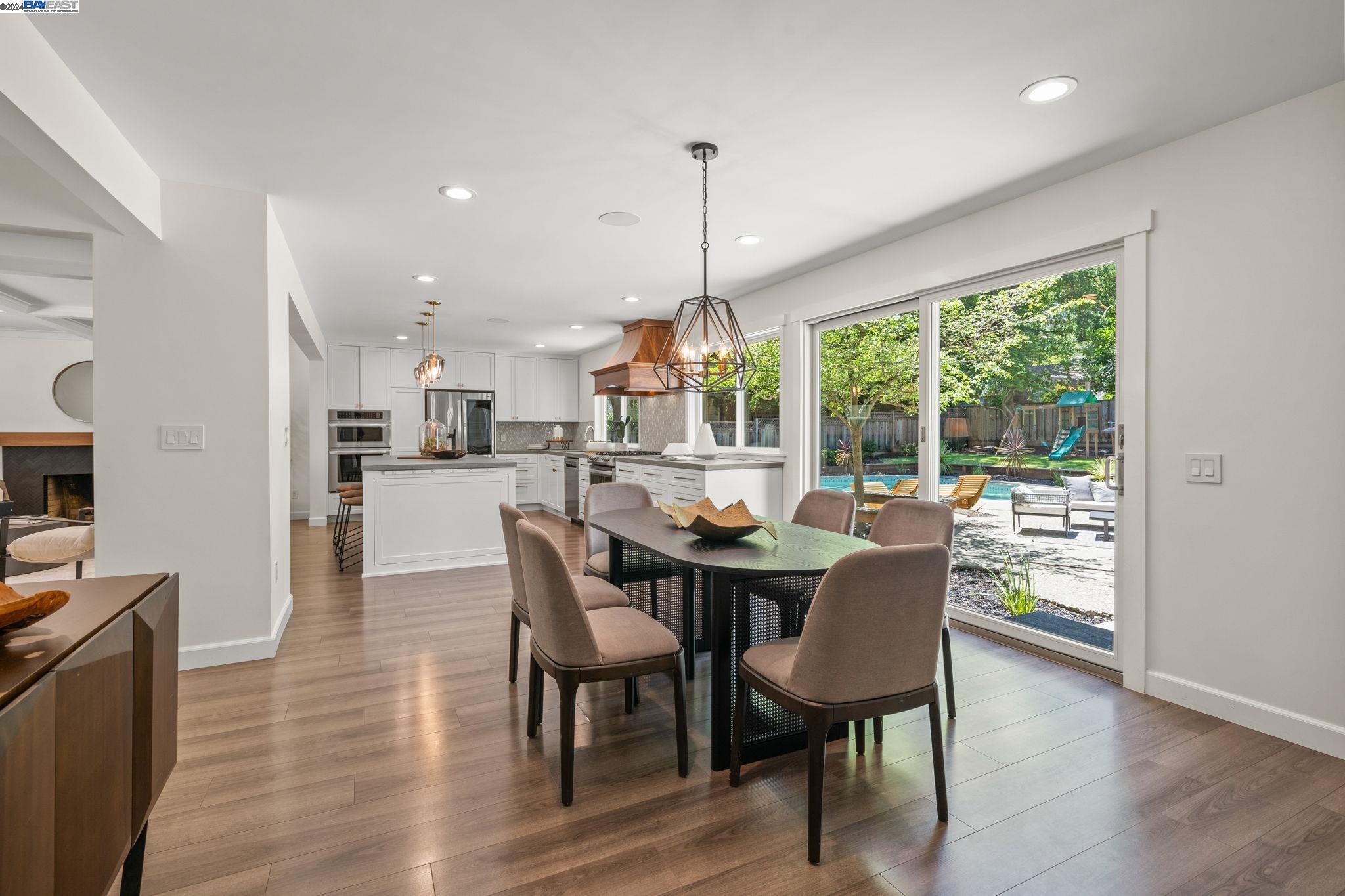 1065 Ocho Rios Dr