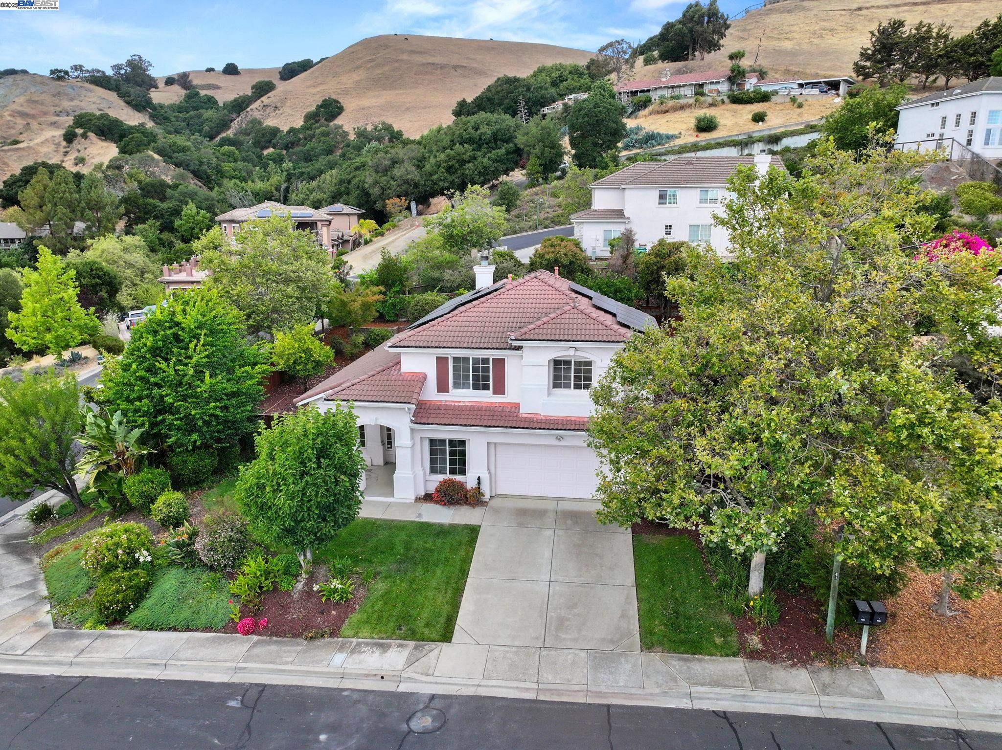 1000 Silver Maple Lane