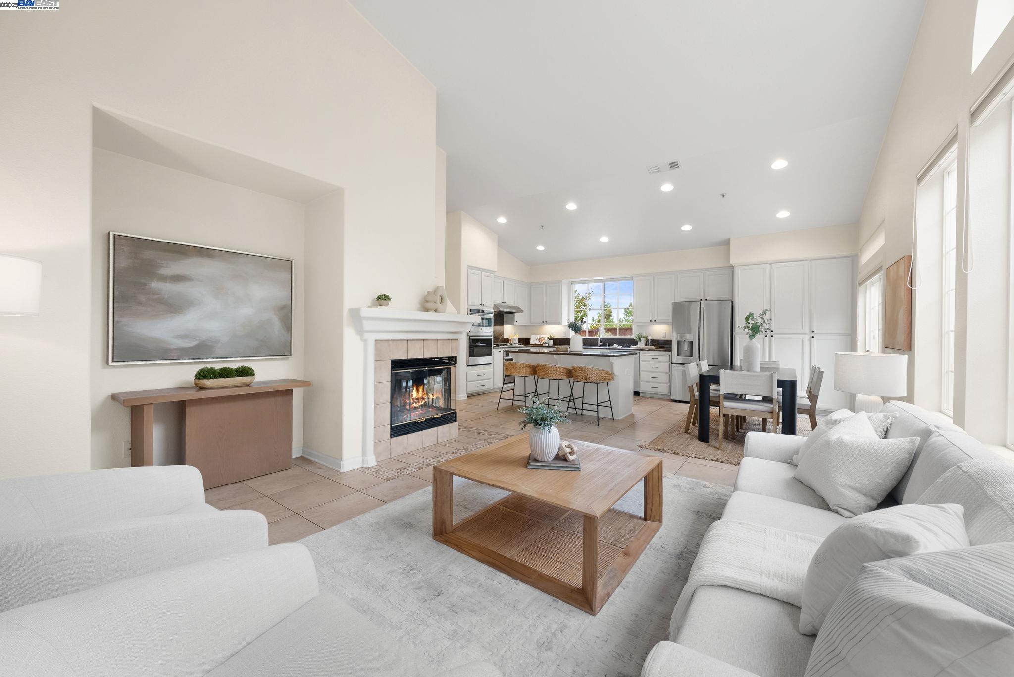 1000 Silver Maple Lane