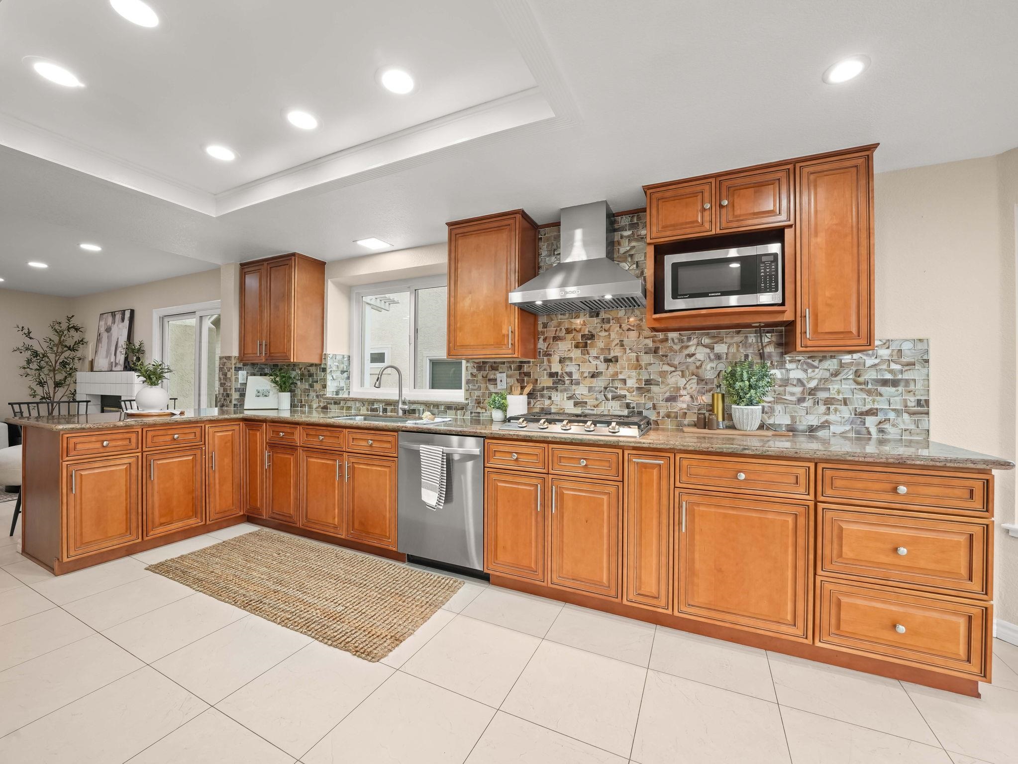 43718 Cameron Hills Dr