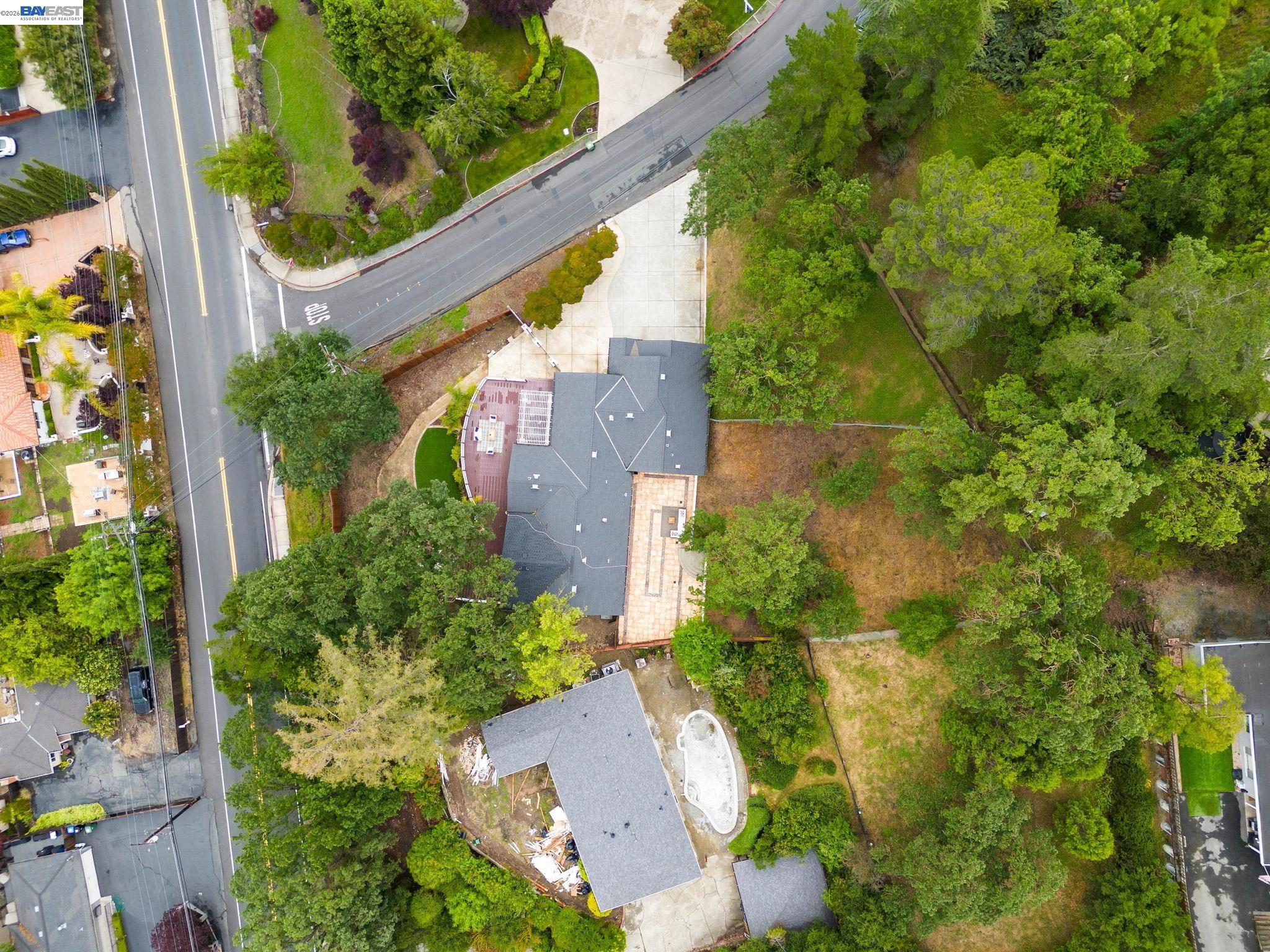 11 Rudgear Dr