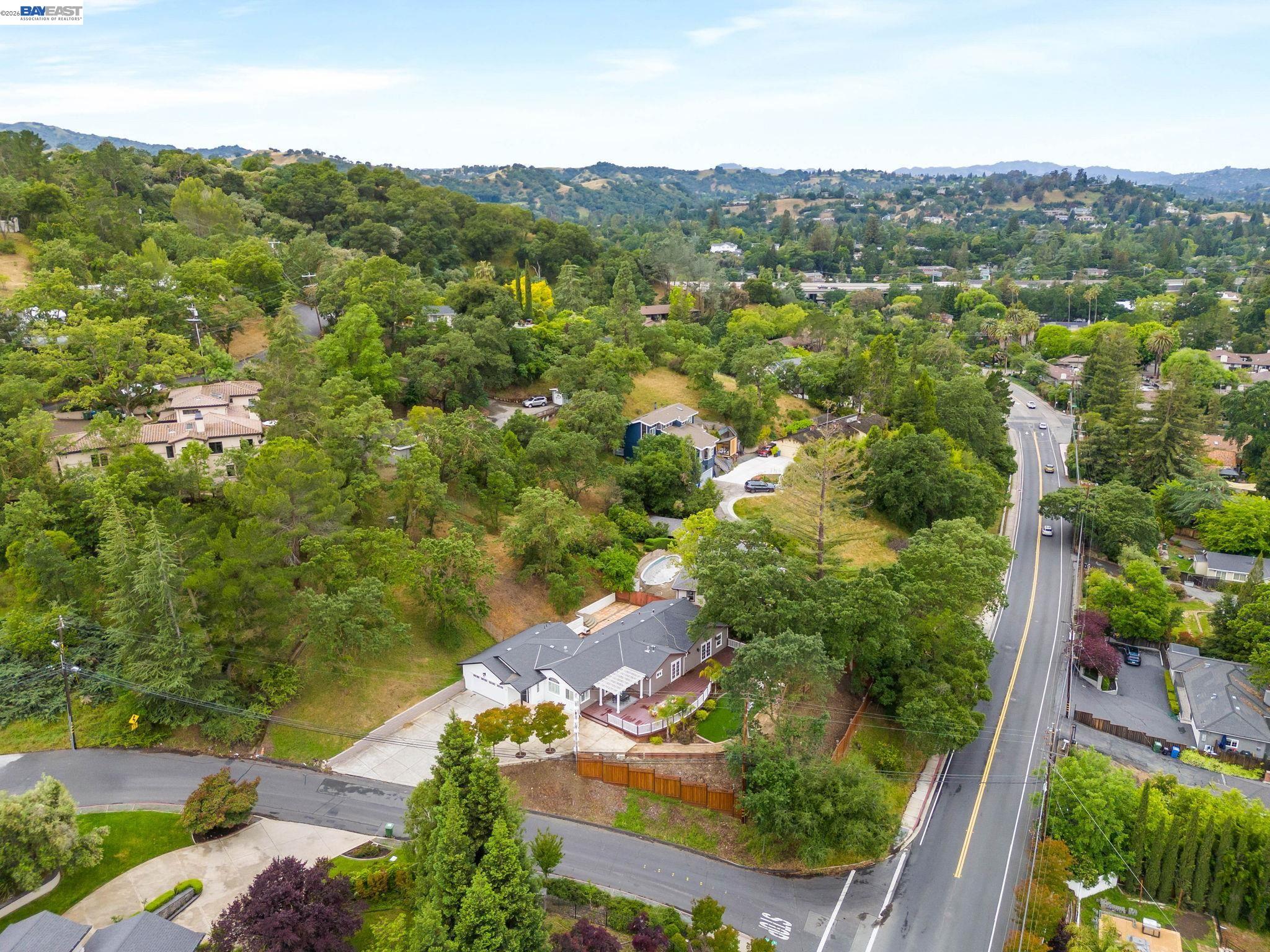 11 Rudgear Dr