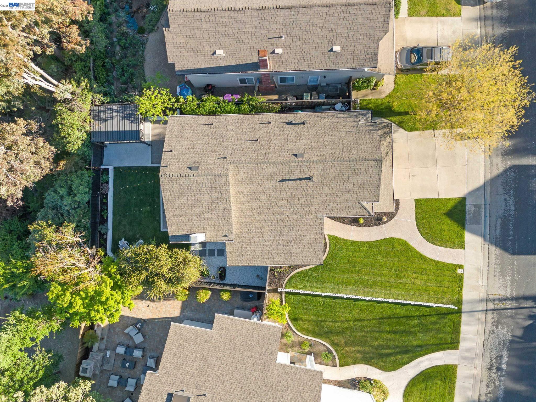 7921 Crossridge Dr
