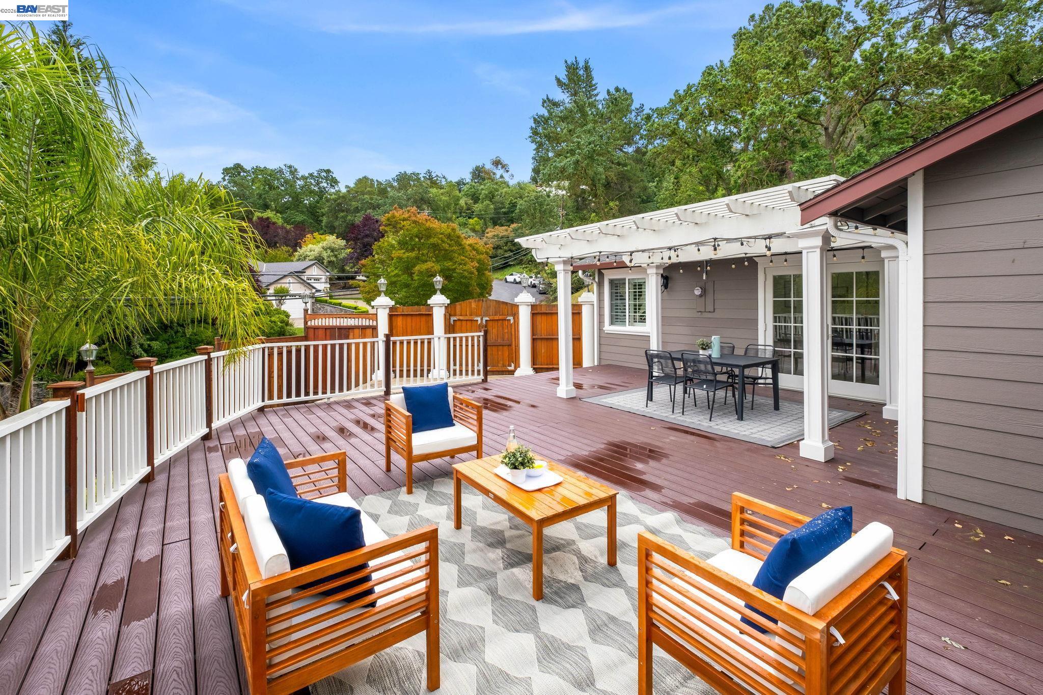 11 Rudgear Dr
