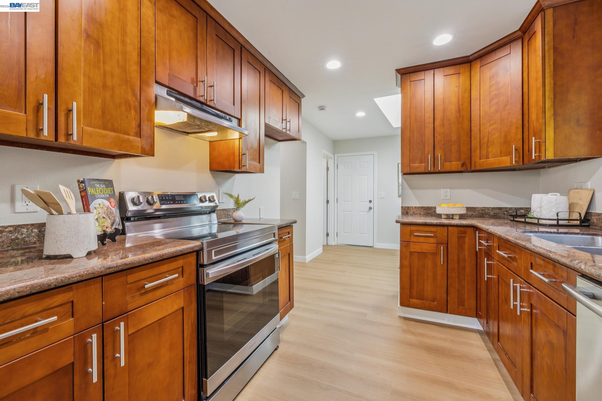24818 Saint Luke Ct