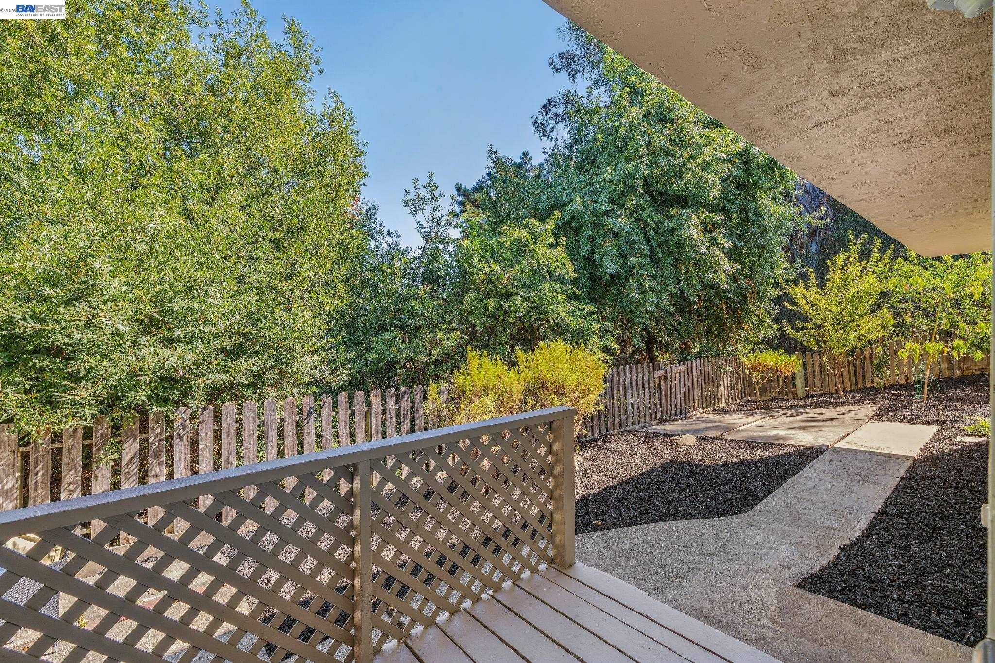 24818 Saint Luke Ct
