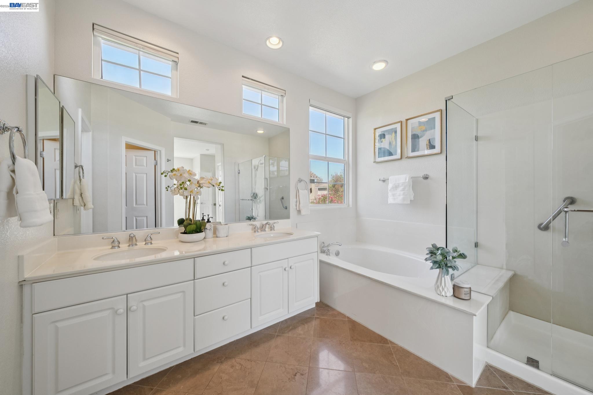 2628 Photinia Ct