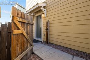 800 Endeavor Way