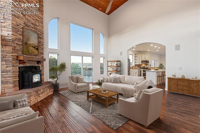 1455 Golden Hills Road