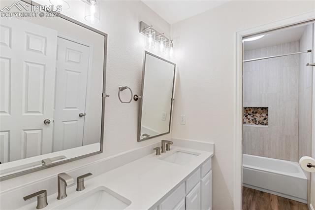 1455 Golden Hills Road