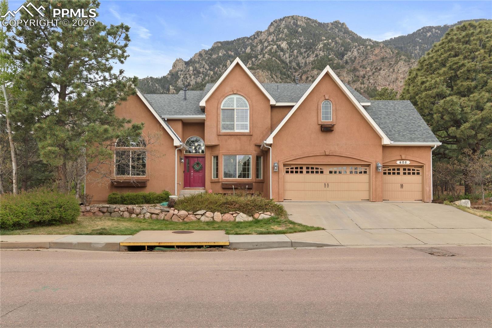 605 Paisley Drive