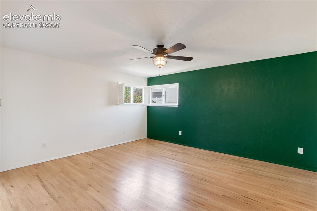 633 Prairie Avenue