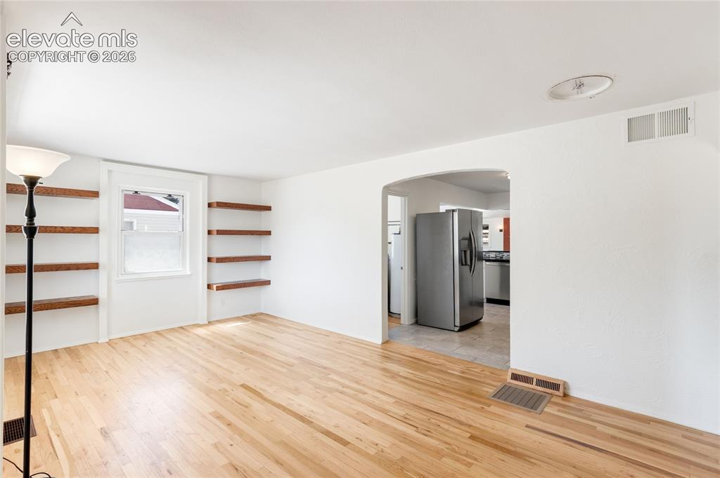 633 Prairie Avenue