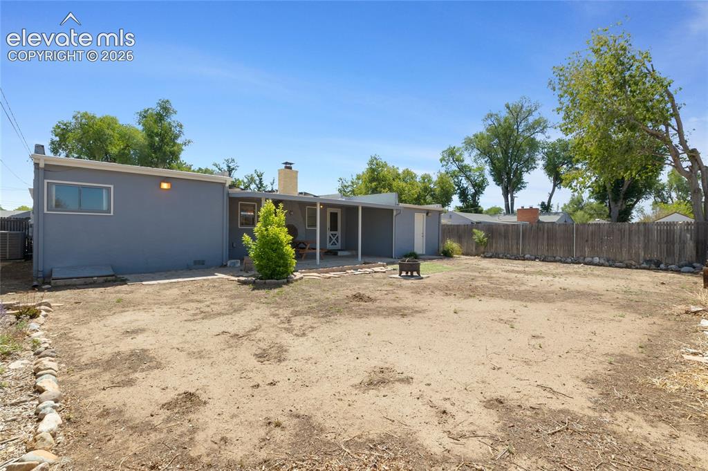 633 Prairie Avenue