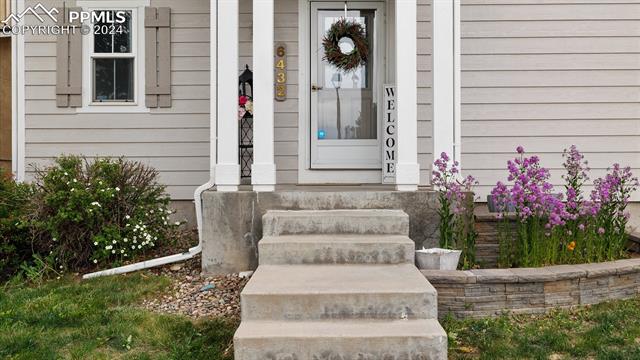 6432 Shimmering Creek Drive