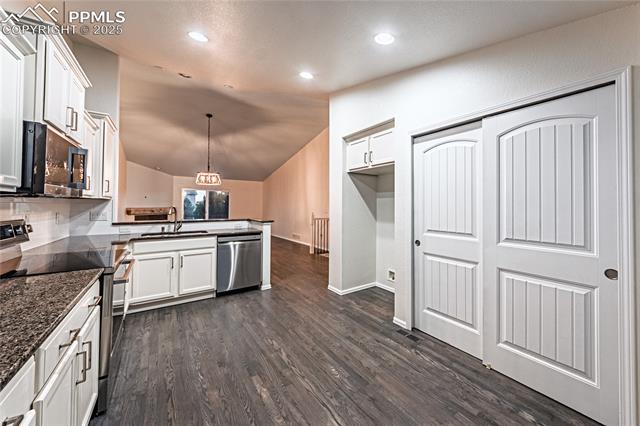 7128 Mustang Rim Drive