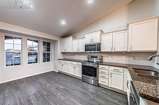 7128 Mustang Rim Drive