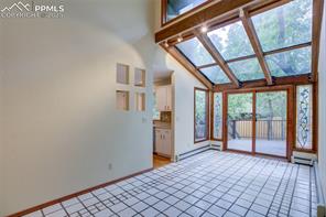 129 Mayhurst Avenue