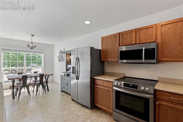 6534 Harvey Lane