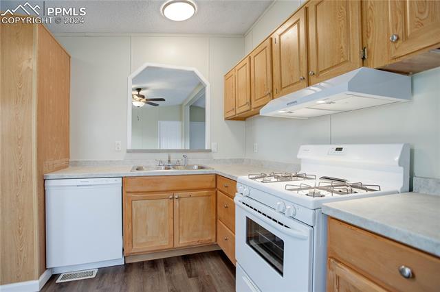 4655 Pipestem Avenue