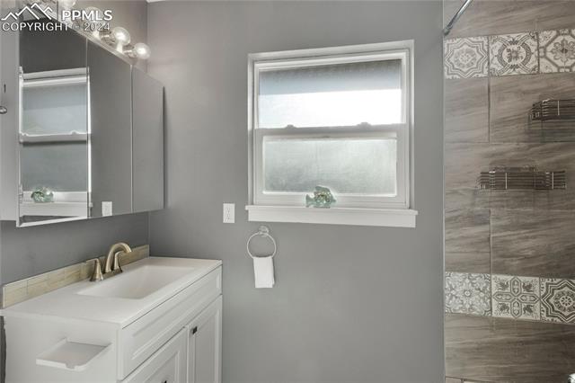 6918 Millbrook Circle