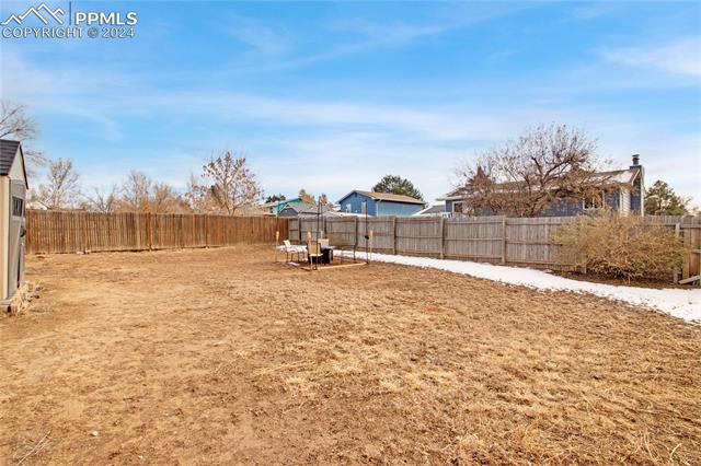 6918 Millbrook Circle