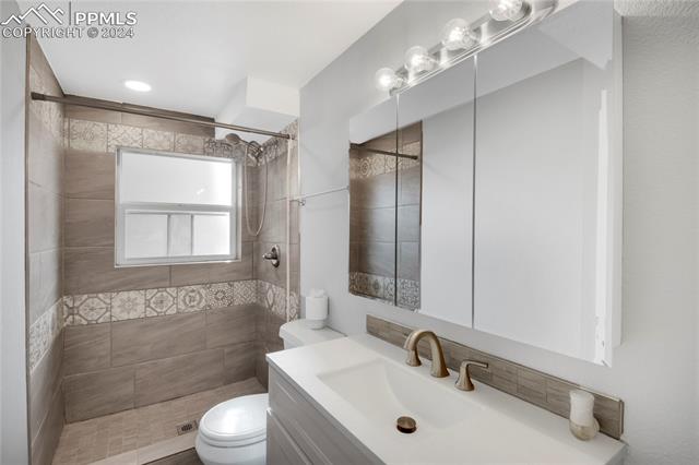 6918 Millbrook Circle