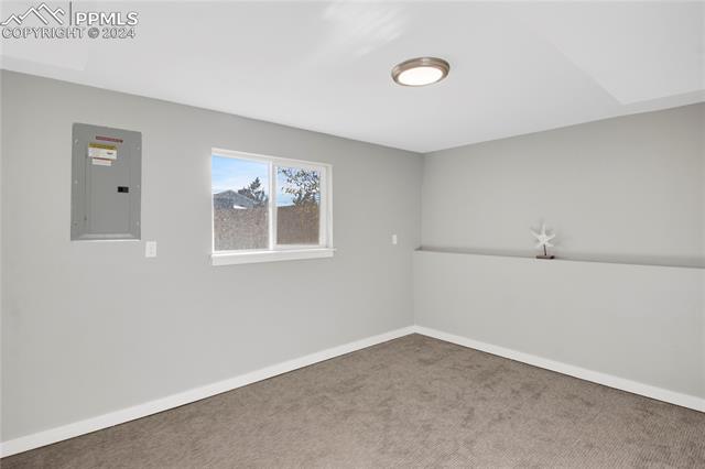 6918 Millbrook Circle