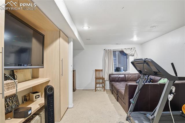 6945 Battle Mountain Road