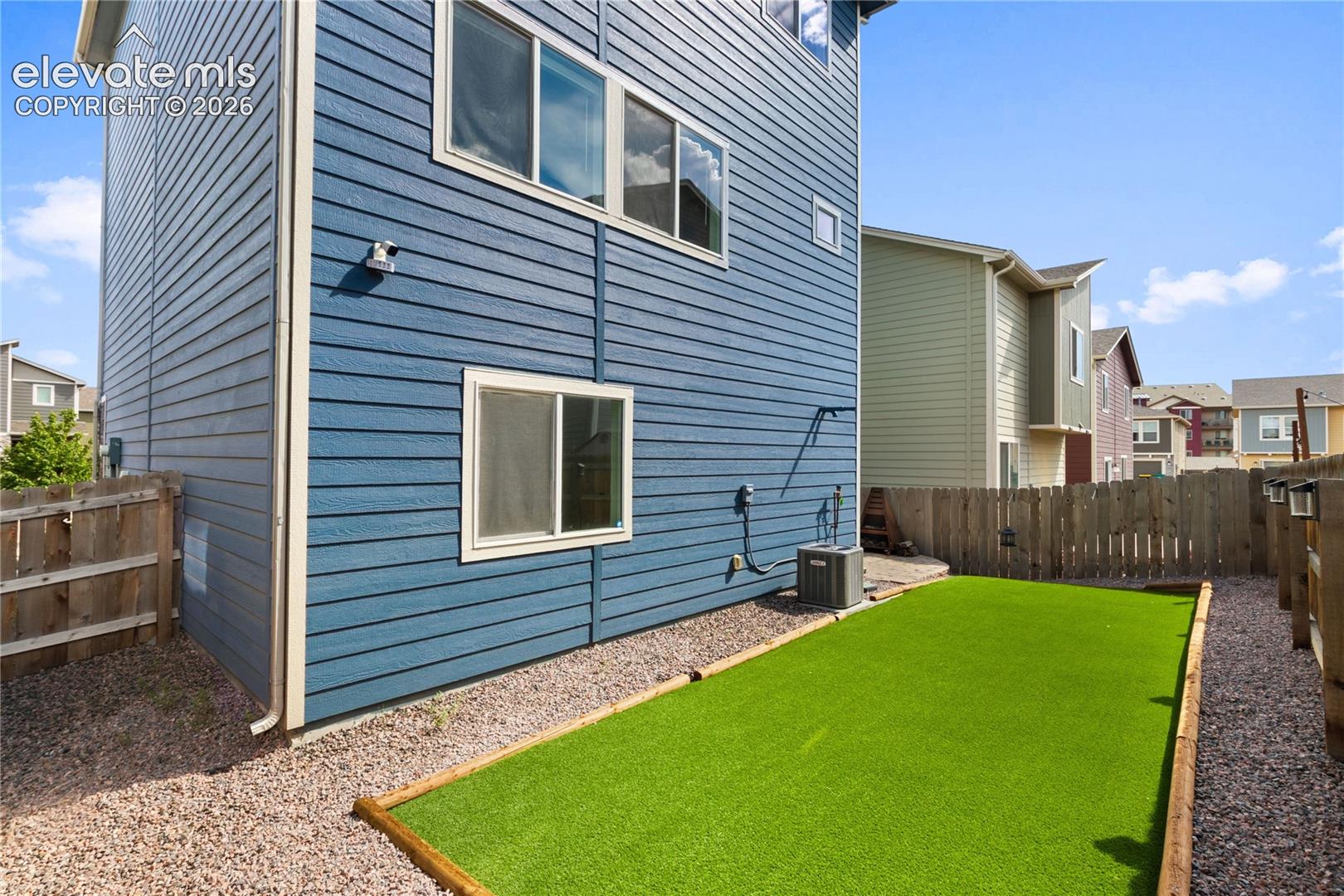 744 Endeavor Way