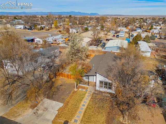 221 E Homer Drive
